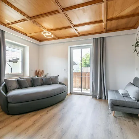 Haus Weissbacher 2 شقة *