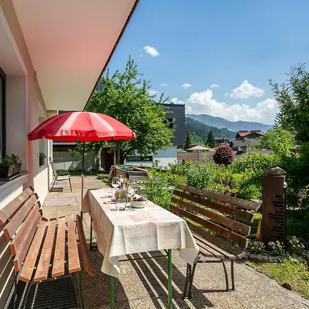 Haus Weissbacher 2 *
