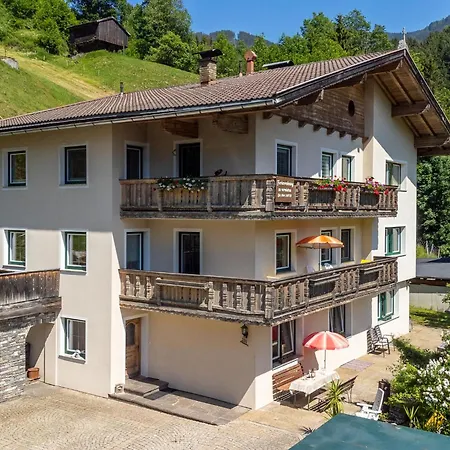 Haus Weissbacher 2 *